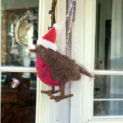 Robin Christmas Hanging Basket Planter with Hat